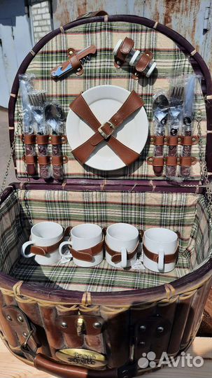 Набор посуды для пикника