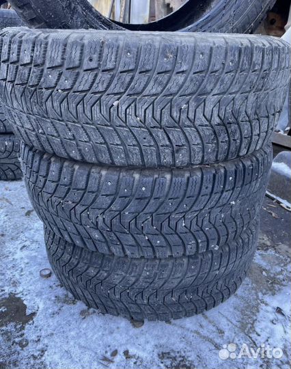 Michelin X-Ice North 3 205/55 R16 94T