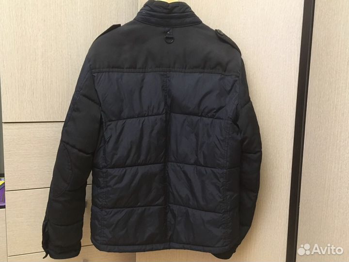 Куртка Zara в отличном состоянии, р М