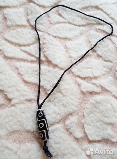 Тибетская бусина Дзи 9 Глаз из агата со шнурком