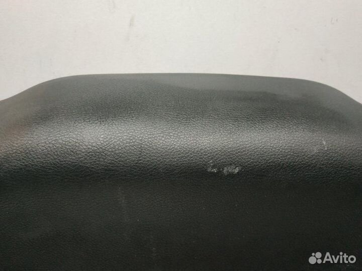 Обшивка двери багажника Jeep Grand Cherokee WK2