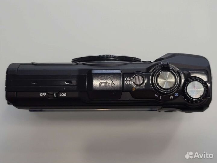 Камера Olympus Tough TG-5 4K