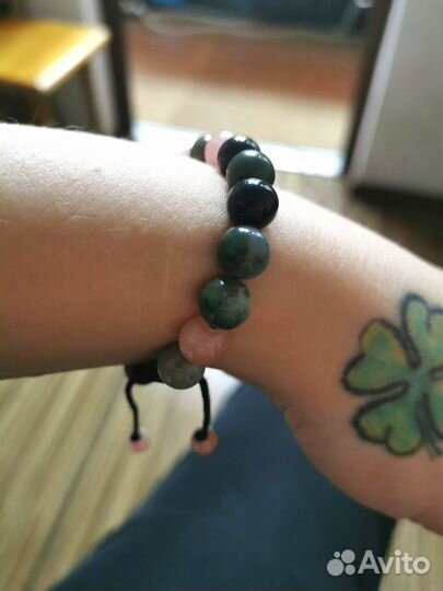 Изготовлю на заказ браслеты, чокеры, шамбала