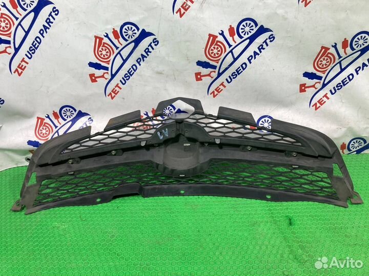 Решетка радиатора Acura Mdx YD1 J35A5 2004