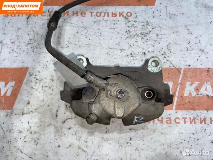 Суппорт тормозной передний правый Volkswagen Golf