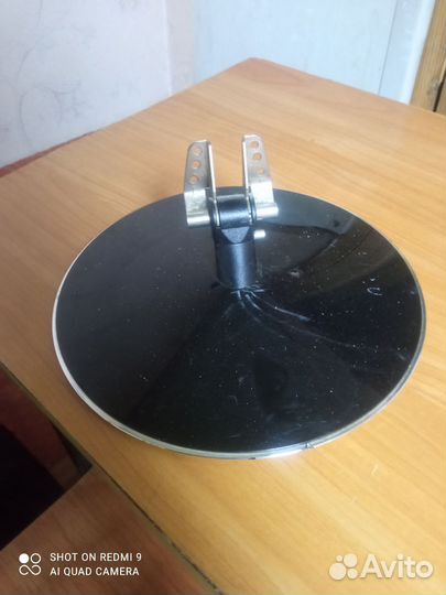 Подставки для мониторов и ЖК телевизора