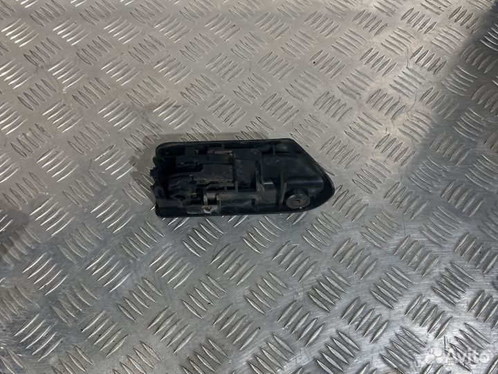 Ручка открывания бензобака toyota camry 40