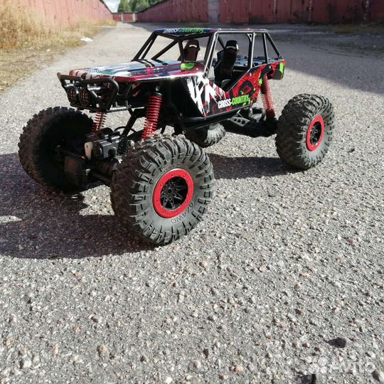 Машина радио управляемая. Cross-Country