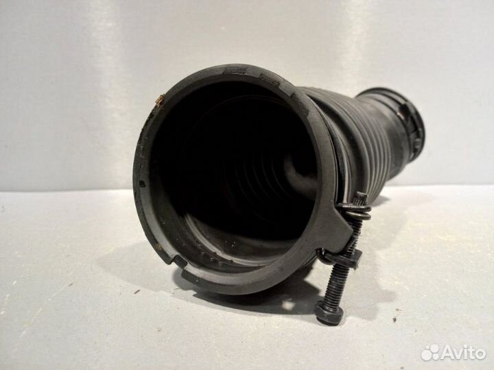 Патрубок воздушного фильтра Kia Rio 4 X-Line