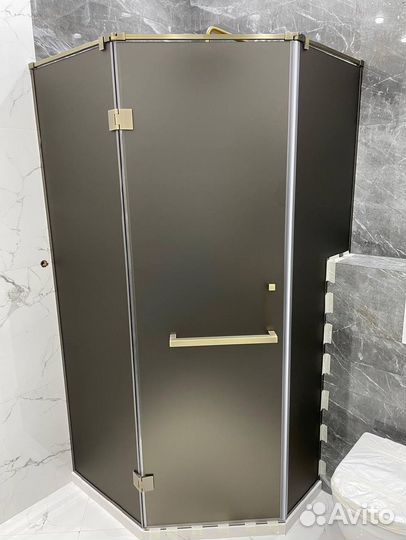 Душевые стеклянные перегородки на заказ / Гарантия