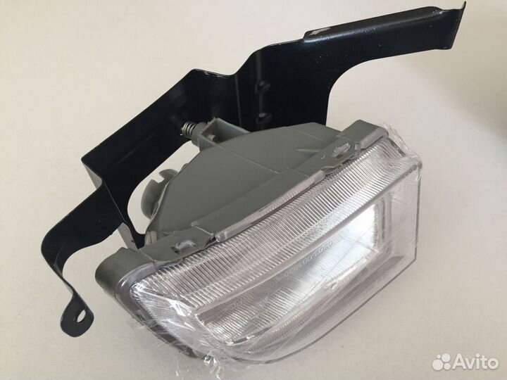 Противотуманная фара (туманка) Chevrolet Lacetti