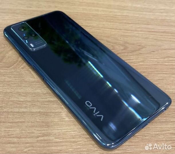 Телефон vivo y31