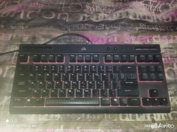 Corsair K63, механическая