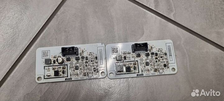 Запчасти фар Mazda 6GJ ксенон