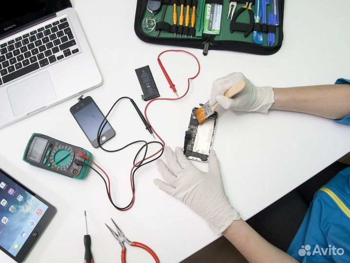 Ремонт телефонов (iPhone, Android)