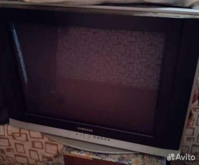 Телевизор samsung
