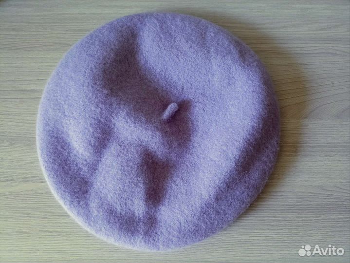 Берет новый