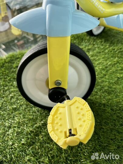 Детский велосипед трехколесный