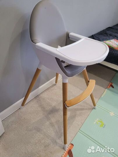 Стульчик для кормления babyton