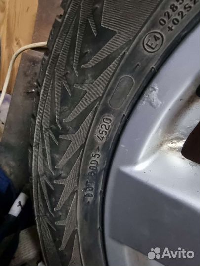 R17 Nokian Tyres Nordman 7 215/55, PCD 5x114.3 DIA 66.1