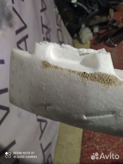 Абсорбер переднего бампера Toyota Land Cruiser 150