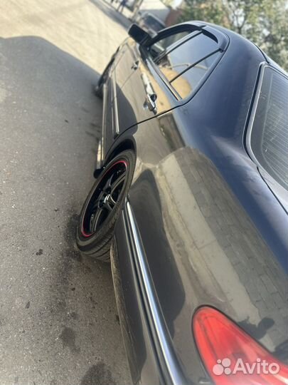 Салон на mercedes w210