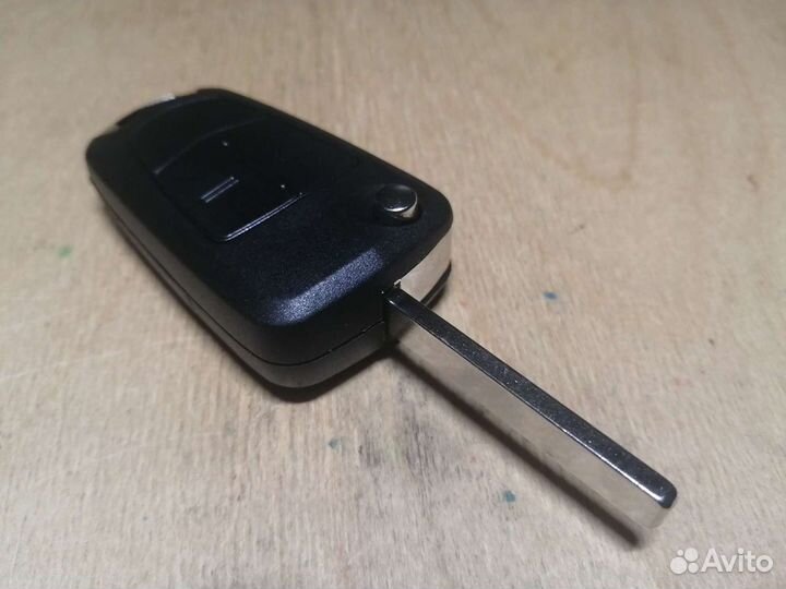 13.188.285 Опель Корса Д выкидной чип ключ