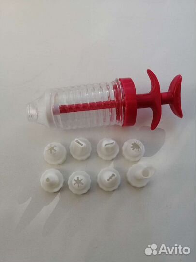 Кондитерский шприц с насадками