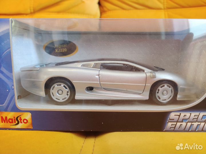 Модели Maisto и Welly, 1:24, Таиланд