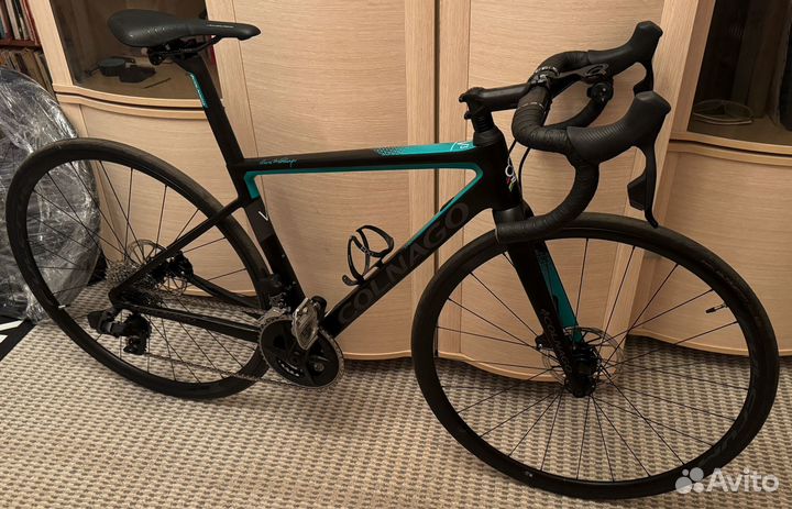 Colnago V3 Disc Rival AXS + Garmin Edge 1040 Solar