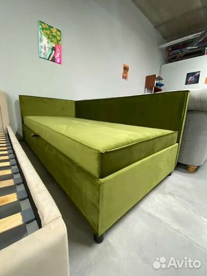 Тахта в стиле Лофт