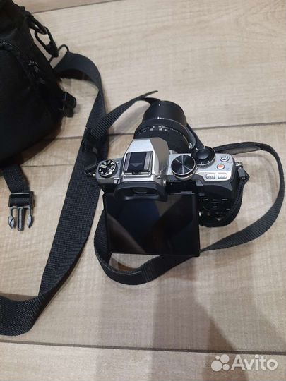 Фотоаппарат olympus E-M10