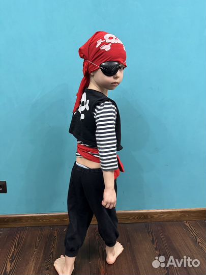 Костюм карнавальный