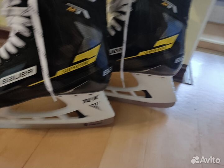 Хоккейные коньки bauer