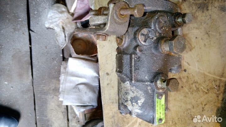 Насос гура для ауди 100-200 44 кузов