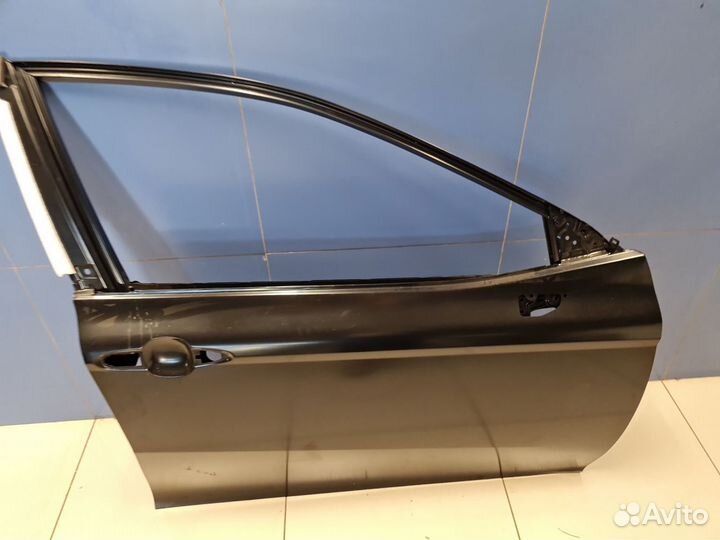 Дверь правая передняя Toyota Camry V70 2017