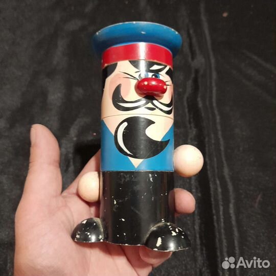 Игрушка СССР полицейский