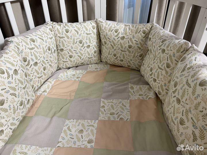 Бортики в кроватку