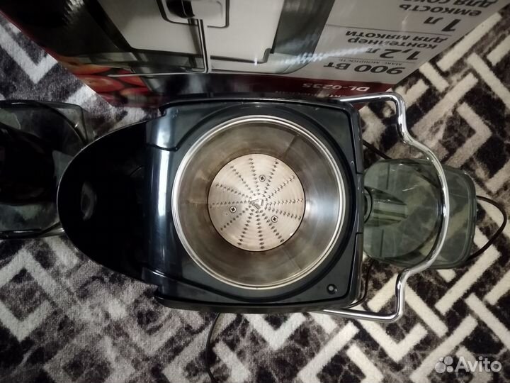 Соковыжималка Delta DL-0235
