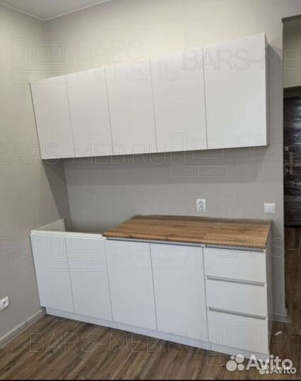 Кухонный гарнитур белый с раковиной 2 метра