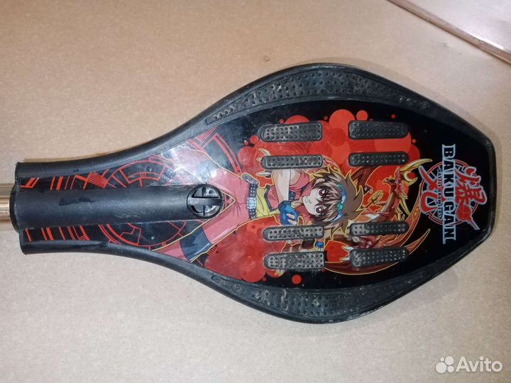 Двух колёсный скейт