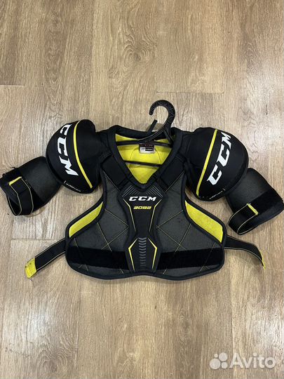 Нагрудник хоккейный ccm