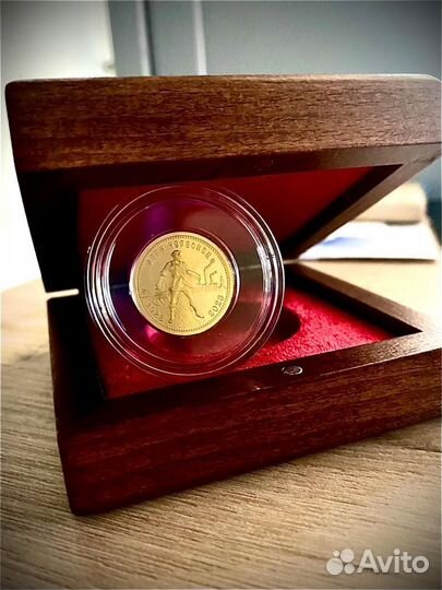 Золотая монета Червонец Сеятель 2023 года, 7,78гр