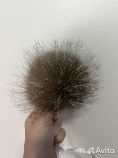 Меховые помпоны