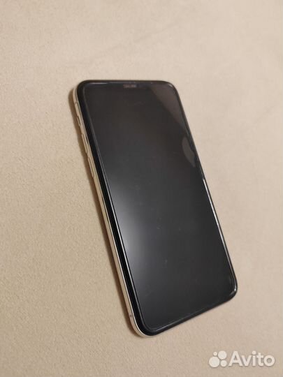 iPhone 11 Pro, 64 ГБ