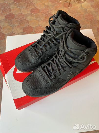 Кроссовки мужские nike