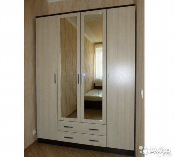 Шкаф 4-х створчатый