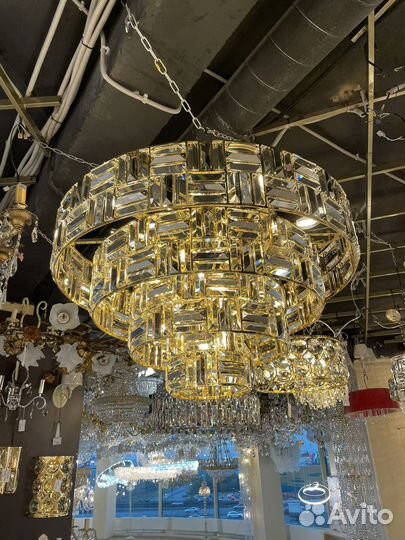 Люстра Испания с хрусталем