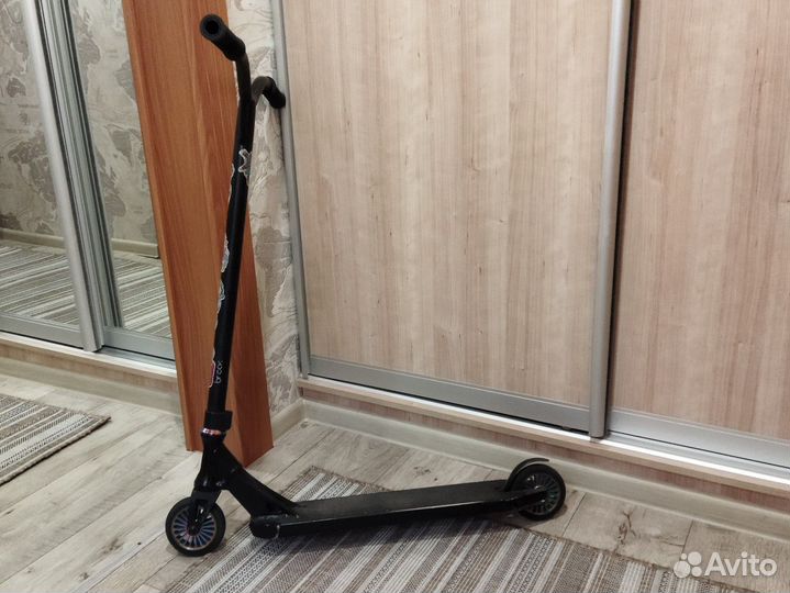 Трюковой самокат б/у