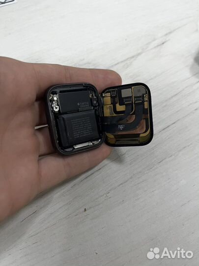 Ремонт Apple Watch l Замена Дисплея (Стекла)